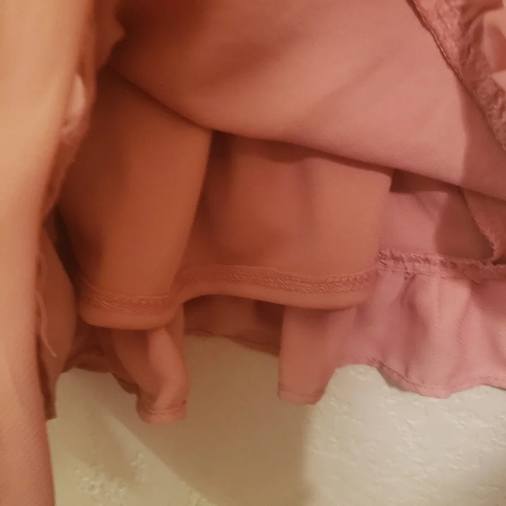 Gianni Bini Womens Short Romper Ruffled Salmon Size Small - Picture 7 of 12